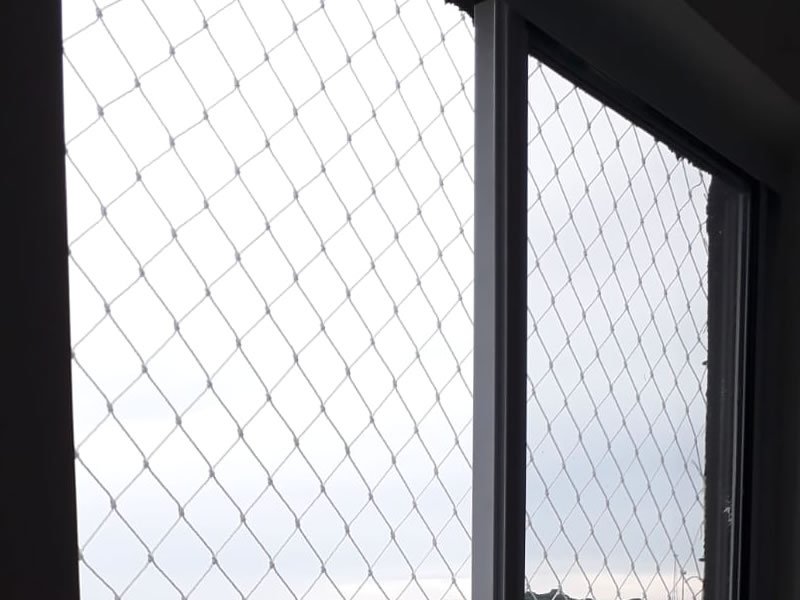 Instalação de rede de segurança em Teresina