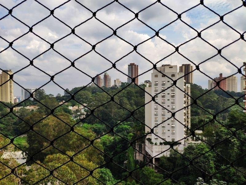 Instalação de rede de proteção em Teresina